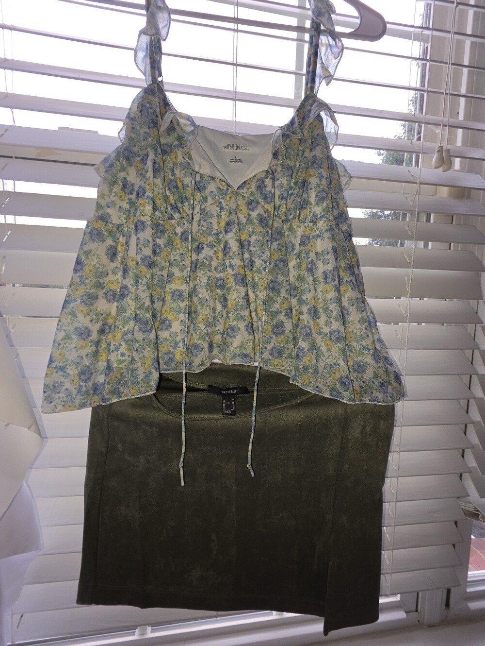 Wild Fable Green Floral Ruffle Cami Top (L) & Forever 21 Olive Elastic Mini Skir